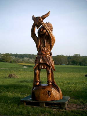 Indianerh�uptling - Eiche 01